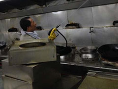 九(jiǔ)毛九餐飲(yǐn)連鎖清洗(xi)案例