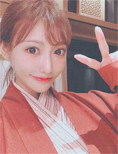和妈妈一起谈恋